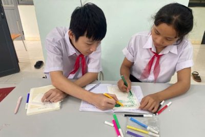 Hình ảnh toàn bộ quá trình và nhật kí nghiên cứu khoa học kĩ thuật của học sinh (Làm giấy)